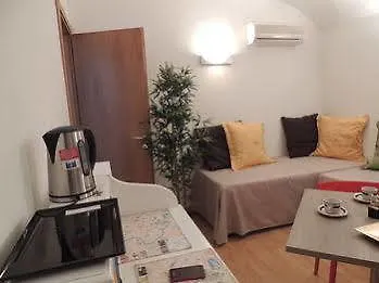Alojamento de Acomodação e Pequeno-almoço Morelli 1