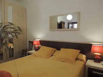 Morelli 1 5* Róma